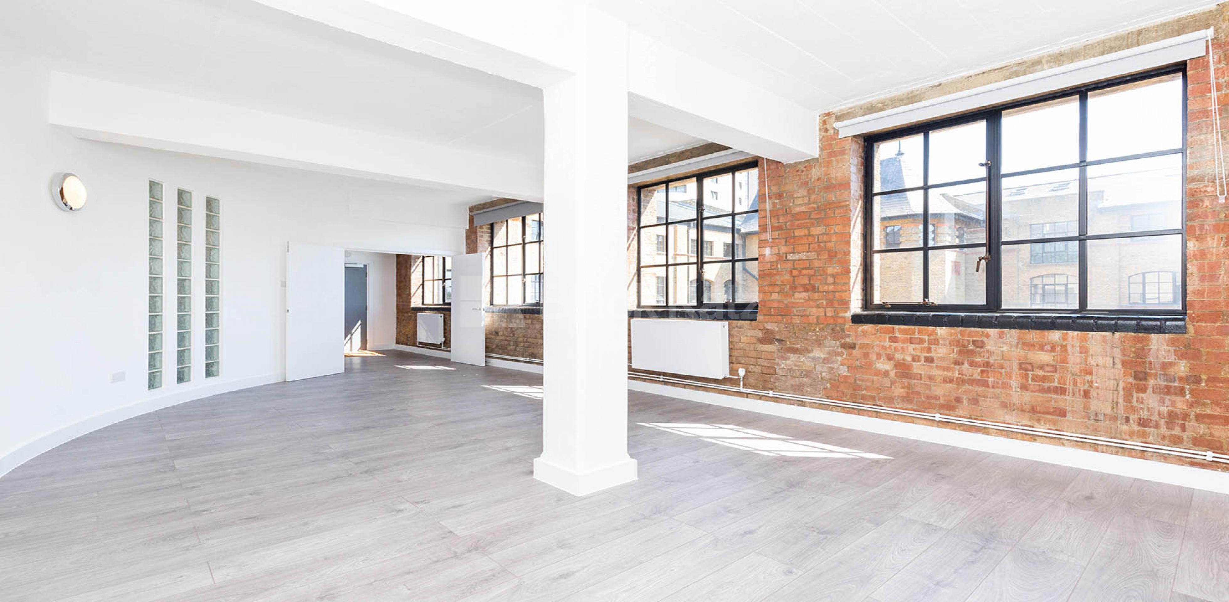 			2 Bedroom, 1 bath, 1 reception Apartment			 SPRINGFIELD HOUSE LOFTS-TYSSEN STREET, DALSTON/HAGGERSTON E8